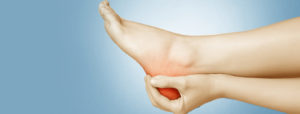 dolori ai piedi